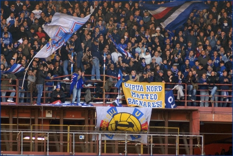 23-11-08 Sampdoria-Catania. Il nostro striscione ''Curva Nord Matteo Bagnaresi'' in Sud