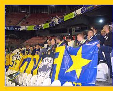 BOYS a Bilbao (Atletico Bilbao - PARMA). Il nostro Striscione sorretto a mano