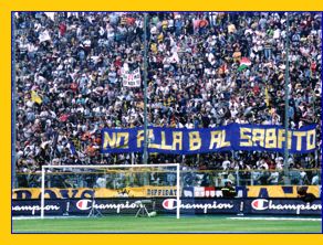 BOYS, Curva Nord di PARMA. Striscione: 'No alla B al sabato'