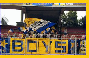 BOYS a Lecce. Dietro lo Striscione