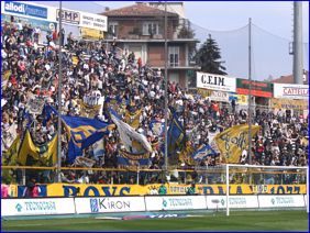 BOYS, Curva Nord. Sventolano le nostre bandiere