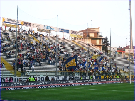 BOYS, Curva Nord di PARMA. Il nostro tifo in una Nord deserta