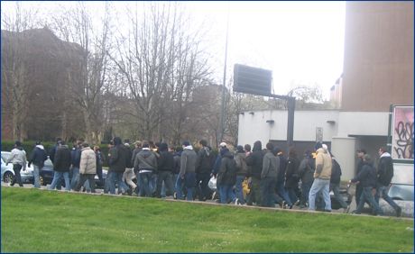 BOYS PARMA a Milano. In corteo senza scorta