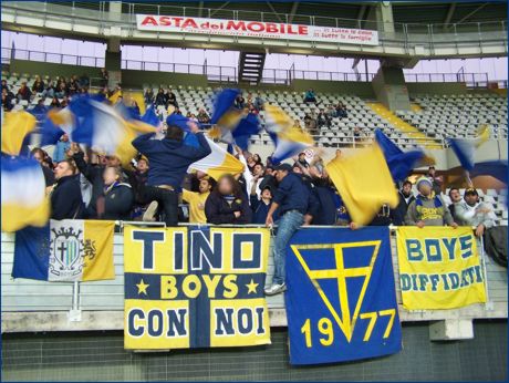 BOYS PARMA a Torino per Torino-PARMA. Tricolori blu-bianchi-gialli