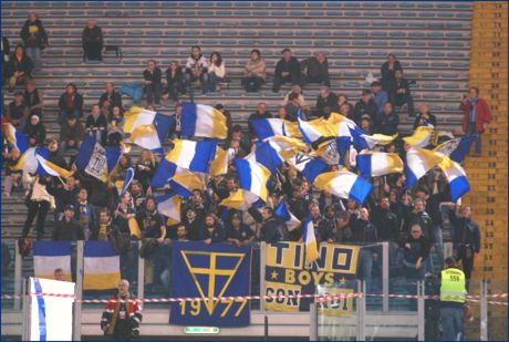 BOYS PARMA a Roma per Roma-PARMA. Tricolori blu-bianchi-gialli