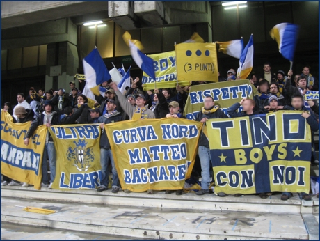 BOYS PARMA 1977 a Salerno per Ascoli-PARMA. Il nostro tifo