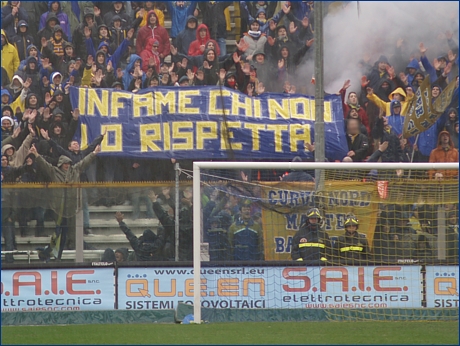 BOYS, Curva Nord Matteo Bagnaresi di Parma. Striscione: ''Infame chi non lo rispetta''