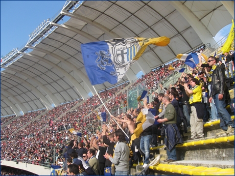 BOYS PARMA 1977 a Bari per Bari-PARMA. Il nostro tifo