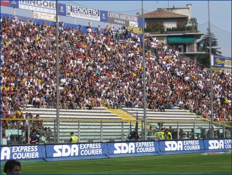 BOYS. Niente tifo. Curva Nord vuota al centro