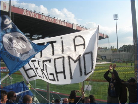 BOYS, Curva Nord di Parma. Due aste: ''Tutti a Bergamo''