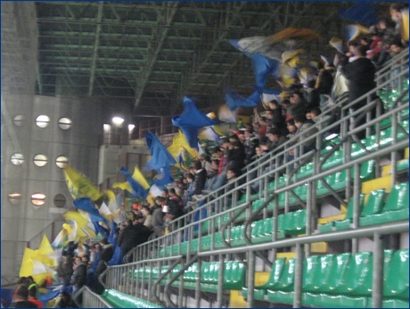 BOYS PARMA 1977 a Milano per Milan-PARMA. Bandiere