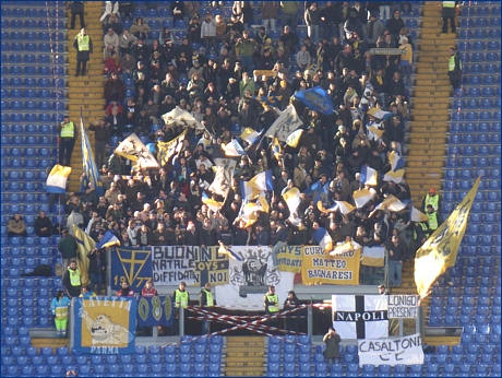 Ultras e tifosi parmigiani a Roma per Roma-PARMA. Il nostro tifo