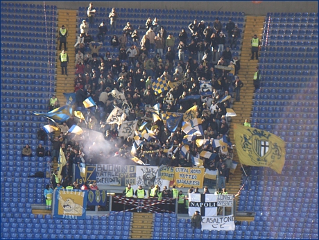 Ultras e tifosi parmigiani a Roma per Roma-PARMA. Il nostro tifo