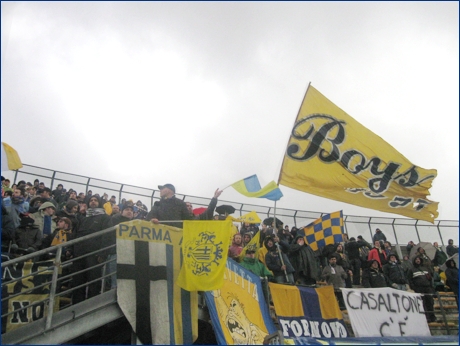 BOYS PARMA 1977 a Livorno per Livorno-PARMA. Il nostro tifo