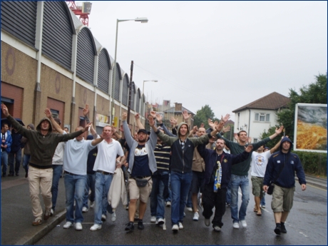 BOYS PARMA 1977 in corteo a Watford