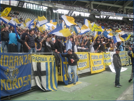 BOYS PARMA 1977 all'Olimpico di Torino per Juventus-PARMA. Il nostro tifo