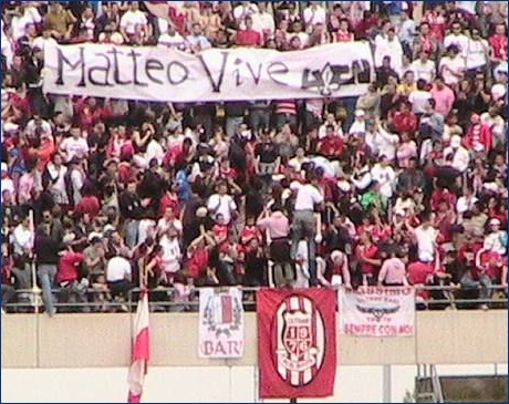 Striscione 'Matteo vive - UCN'