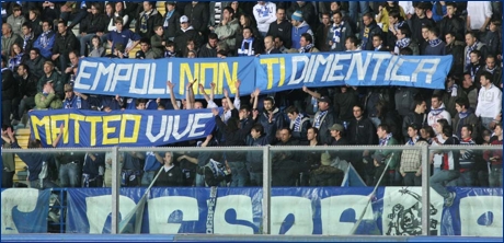 Striscione ''Empoli non ti dimentica Matteo vive''