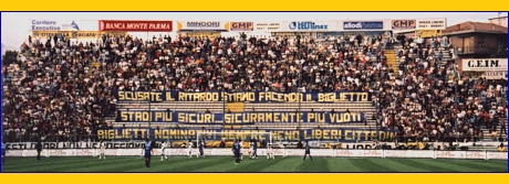 Striscioni BOYS, in Curva Nord, contro le leggi speciali anti-tifoso