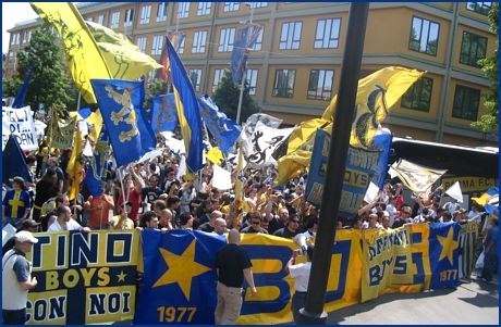 Corteo: Accompagniamo la squadra del cuore - Siam tifosi con trombe e bandiere! 29-04-2007. BOYS PARMA 1977, foto Ultras