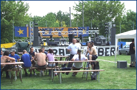 Festa del Trentennale BOYS PARMA 1977-2007 (16-06-2007). Area ristoro e palco. BOYS PARMA 1977, foto Ultras