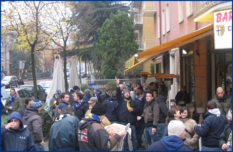 PARMA-Empoli 02-12-2007. Pranzo del gemellaggio al Bar Gianni. BOYS PARMA 1977, foto Ultras