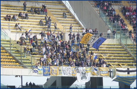 Bari-Parma 04-04-2009. BOYS PARMA 1977, foto ultras