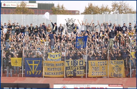 Mantova-Parma 25-10-2008. BOYS PARMA 1977, foto ultras