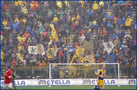 Parma-Piacenza 29-03-2009. BOYS PARMA 1977, foto ultras