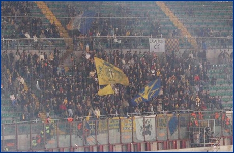 Milan-Parma 31-10-2009. BOYS PARMA 1977, foto ultras