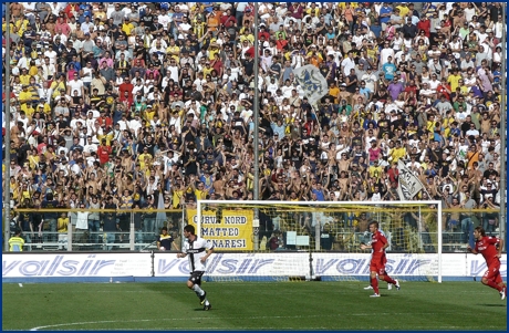 Parma-Cagliari 27-09-2009. BOYS PARMA 1977, foto ultras