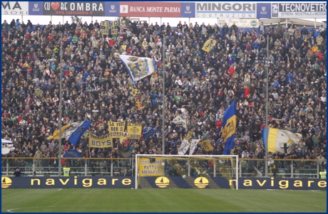 Parma-Napoli 29-11-2009. BOYS PARMA 1977, foto ultras