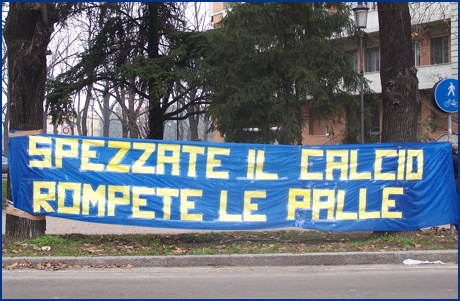 Parma-Udinese 17-01-2010. BOYS PARMA 1977, foto ultras