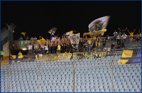 Udinese-Parma 23-08-2009. BOYS PARMA 1977, foto ultras