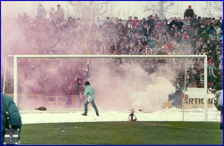 Modena-PARMA 04-03-1984. BOYS PARMA 1977, foto Ultras