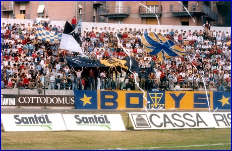 PARMA-Trento 02-10-1983. BOYS PARMA 1977, foto Ultras