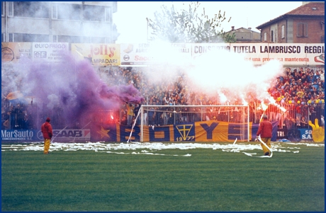 Reggiana-PARMA 29-04-1984. BOYS PARMA 1977, foto Ultras