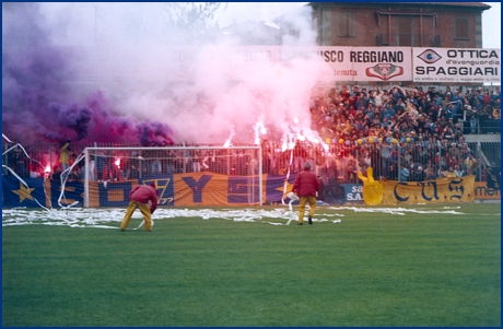 Reggiana-PARMA 29-04-1984. BOYS PARMA 1977, foto Ultras