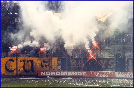 Rimini-PARMA 16-10-1983. BOYS PARMA 1977, foto Ultras