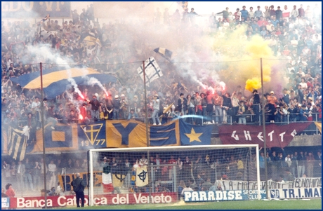 Vicenza-PARMA 20-05-1984. BOYS PARMA 1977, foto Ultras