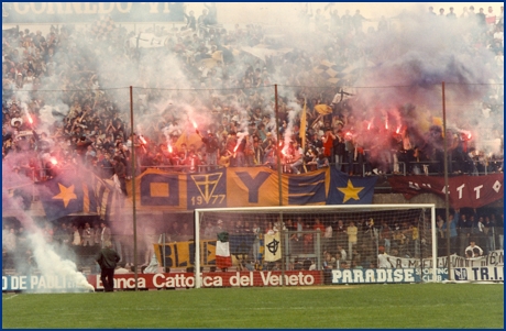 Vicenza-PARMA 20-05-1984. BOYS PARMA 1977, foto Ultras