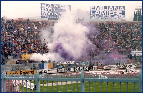 Bologna-PARMA 04-11-1984. BOYS PARMA 1977, foto Ultras