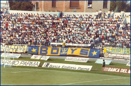 PARMA-Carrarese 09-09-1984. BOYS PARMA 1977, foto Ultras