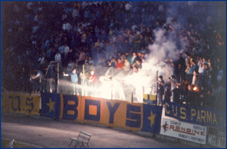 Parma-Fiorentina 12-06-1985. BOYS PARMA 1977, foto ultras