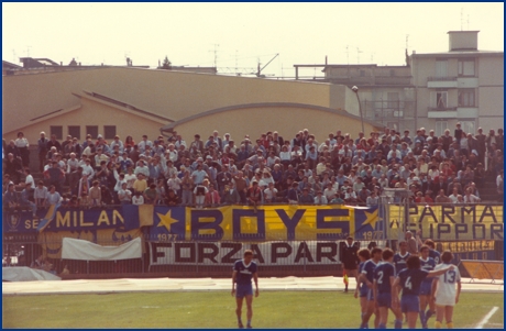 Empoli-Parma 21-04-1985. BOYS PARMA 1977, foto ultras