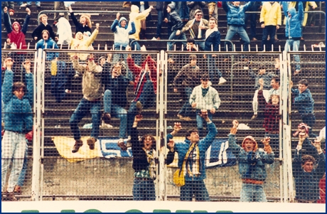 Genoa-PARMA 06-04-1985. BOYS PARMA 1977, foto Ultras