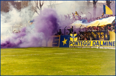 Monza-Parma 24-03-1985. BOYS PARMA 1977, foto ultras