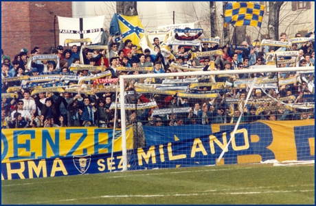 Monza-Parma 24-03-1985. BOYS PARMA 1977, foto ultras