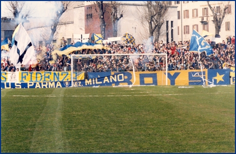 Monza-Parma 24-03-1985. BOYS PARMA 1977, foto ultras