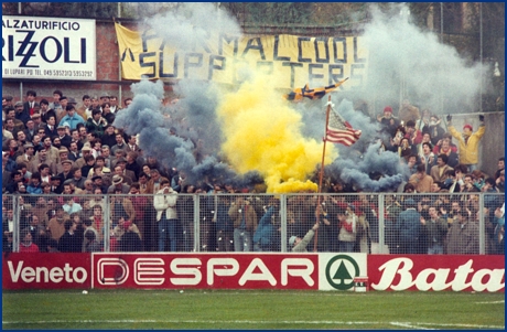 Padova-PARMA 18-11-1984. BOYS PARMA 1977, foto Ultras